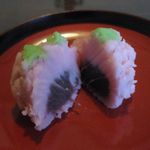 竹情荘 - 桃のお菓子の中身(2015.03)