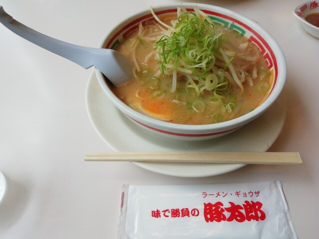 豚太郎 豚太郎 今治店 - 伊予富田/ラーメン | 食べログ
