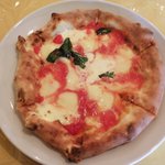 ウッデンシップ - ピッツァ マルゲリータ