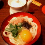 とり鉄 - 烏骨鶏の釜玉うどん