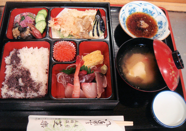 寿司・天婦羅 芝楽 - 鶴岡（天ぷら）の写真