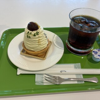 カフェ・ド・ジヴェルニー_0