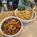 はな火屋 - つけ麺 大盛り無料900円税込
