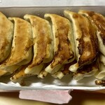 正嗣 - 料理写真:焼き餃子280円(写真は二人前)