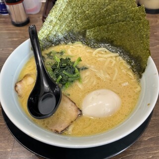 横浜家系ラーメン 龍馬家_0