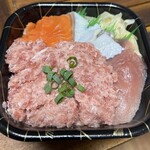 頂 丼丸 - 料理写真: