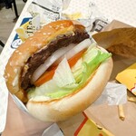 カールスジュニア - 