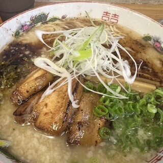 麺や一心 - 料理写真:黒豚骨９４０円税込