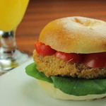 オーガニックカフェ han - ベーグル　ベジバーガー