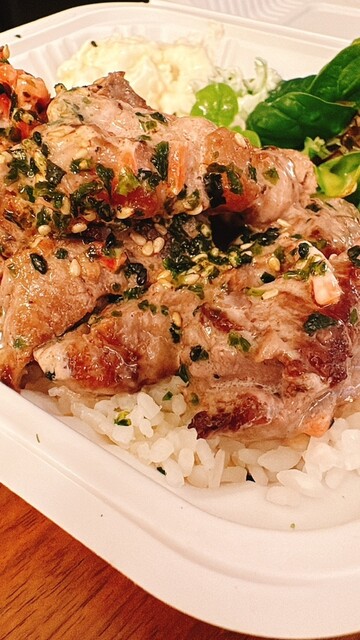 Sam's Kitchen （サムズ・キッチン） - クヒオ通り/弁当 | 食べログ