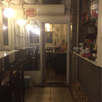 TRATTORIA AL SODO  - 入り口カウンター席