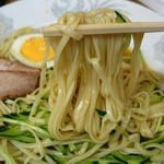 珍来軒 - 冷麺小650円