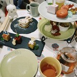 ディック・ブルーナ テーブル - 