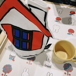 ディック・ブルーナ テーブル - 