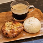 ブーランジェリー・フー - チーズデニッシュ、クリームパン