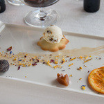 AVIGNONESI - ヴィンサントのためのシェフの遊びゴコロ