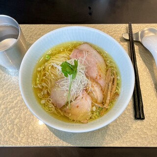 麺屋 さすけ - 料理写真:地鶏塩そば