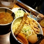 麺屋武蔵 虎洞 - 濃厚つけ麺&トッピングのネギ