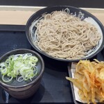ゆで太郎 もつ次郎 - 料理写真: