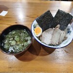 ケンチャンラーメン - つけそば小盛