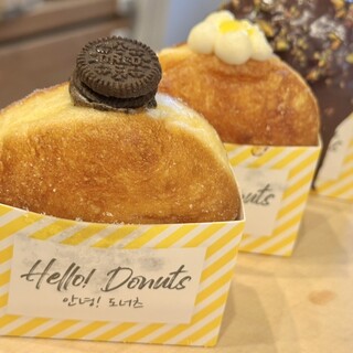 Hello! Donuts_0