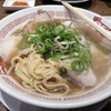 二両半 - 麺の雰囲気