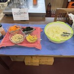 Kenmin Steak - サラダ食べ放題