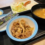 松屋 - 牛皿