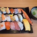 九州すし市場 - 料理写真: