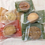 Patisserie NOEL - サクホロクッキーたち、何か他のお店のクッキーと食感が違っていると思います
