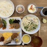 スマイルホテル - 料理写真:ビュッフェ一例
