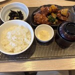 ガスト - 料理写真:彩野菜の黒酢唐揚げ定食