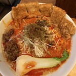 四川担々麺 赤い鯨 - 