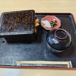 天たつ - 天重(660円)