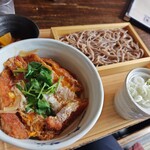 そば蔵 - 料理写真:玉子とじソースカツ丼ざるセット(そば小)(蕎麦大盛)@1330円
