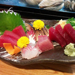 Ajidokoro Murata - いつも最初にたのむ「お作り盛り合わせ」どの魚もおいしい．今回は，煮魚の写真がないのが残念です．