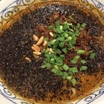 万豚記 - 黒ごま担々麺