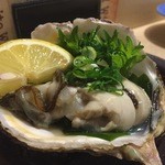 よし春 - 岩ガキ