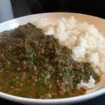 ホウレン草とチーズのカレー