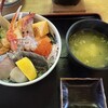 マルトモ水産 鮮魚市場 - 料理写真:スペシャル海鮮丼　3180円