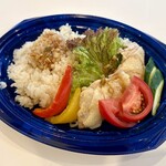 あんず お肉の工場直売所 - 料理写真:カオマンガイ