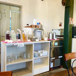 農園菓子工房 ナチュラルファーム菓樹 - ドリンクコーナー
      