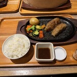 いしがまやハンバーグ - 料理写真: