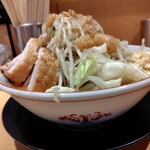 ラーメン豚山 - 料理写真: