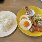 ビッグボーイ - 相方の「フライエッグプレート」♪