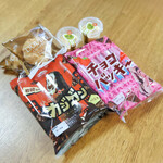 シャトレーゼ - 料理写真:チョコバッキー ガジゴン、チョコバッキー スカイベリー、ダブルシュークリーム 北海道純生クリーム、特濃たまごプリン