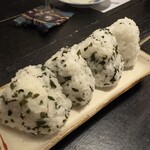 お多福 - わかめおにぎり