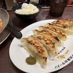 一竜 - 餃子も。