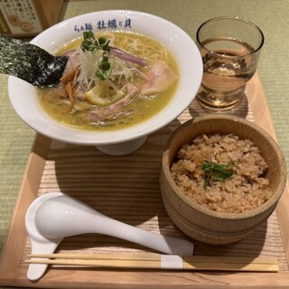 口コミ一覧 : 牡蠣と貝 - 築地/ラーメン [食べログ]