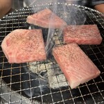 裏船場焼肉 城と七宝 - 